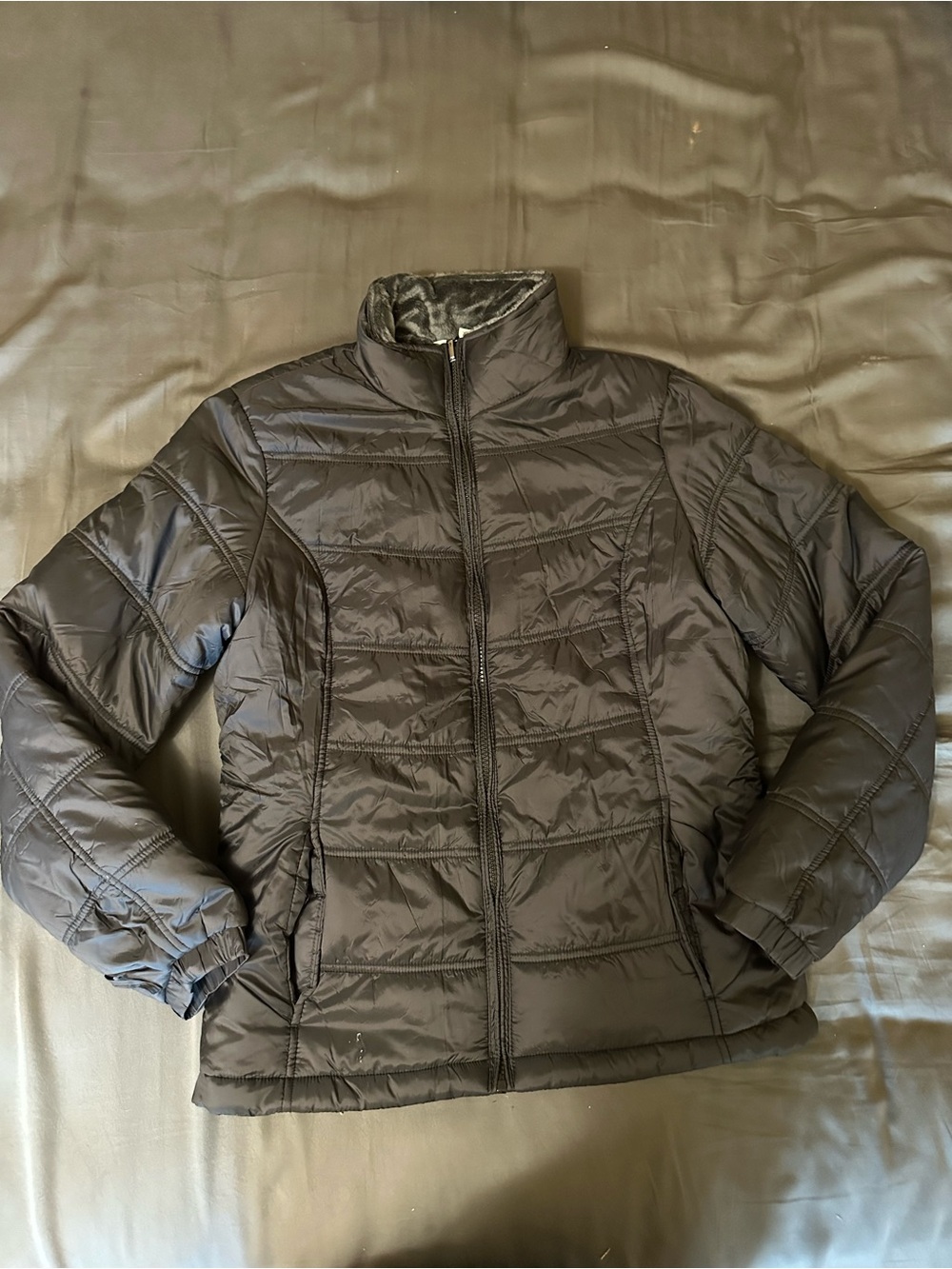 Port Authority Women's Quilted Puffer Jacket in Black NWOT